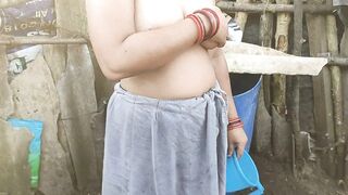 Indian bhabhi ki hot boobs aur