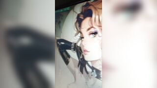 sucking big cock and venoza hentai trans and kissing her mouth, closeup