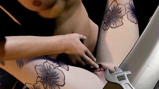 3D super horny slut Asian whore naked her wet pussy