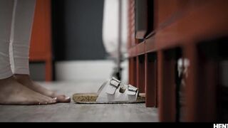 Real Life Hentai - Sexy Macy Meadows Is destroyed by Alien Monster